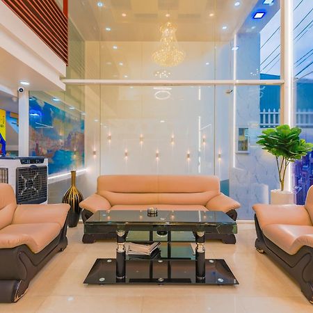 Milan 1 Hotel ホーチミン市 エクステリア 写真